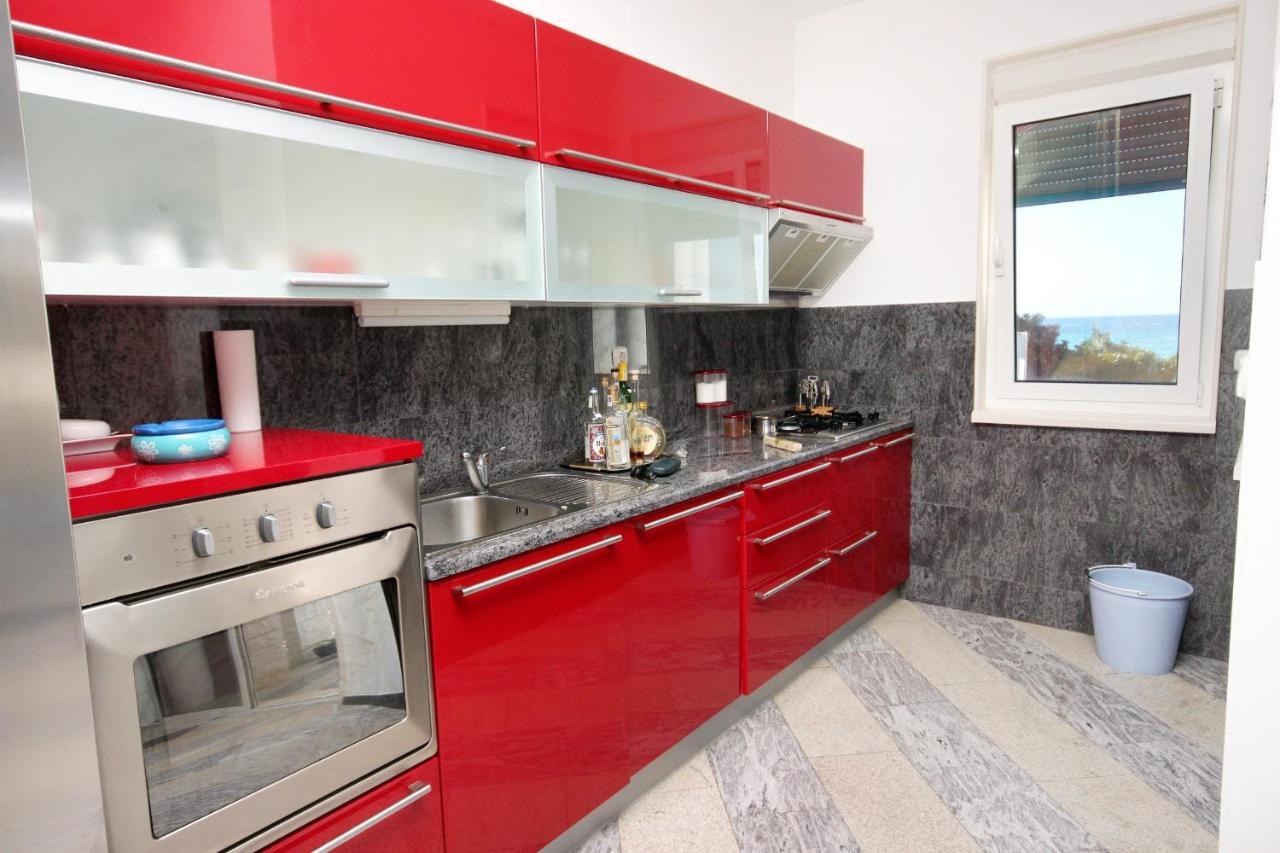 Family Friendly Apartments With A Swimming Pool Rogoznica - 7557 Exterior foto